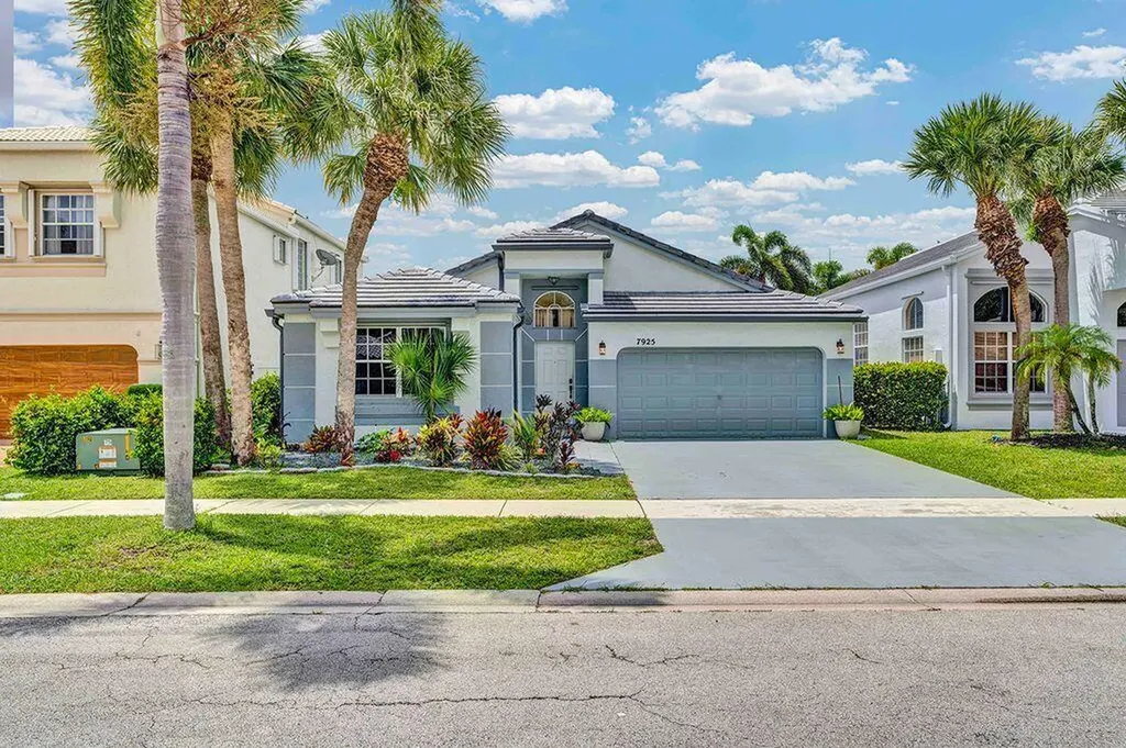 7925 Ambleside Way Lake Worth FL 33467