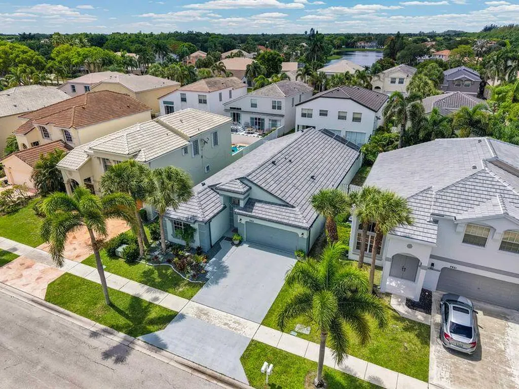 7925 Ambleside Way Lake Worth FL 33467