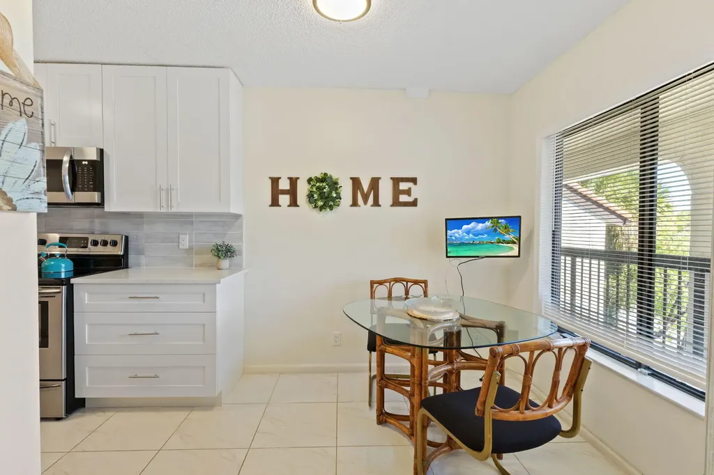 5380 Cedar Lake Drive Boynton Beach FL 33437