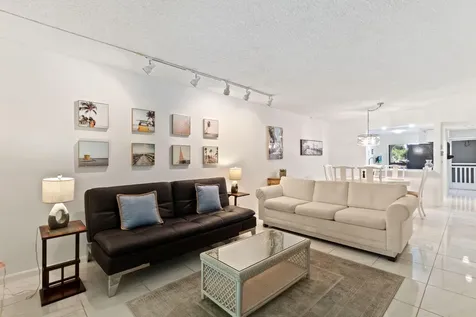 5380 Cedar Lake Drive Boynton Beach FL 33437