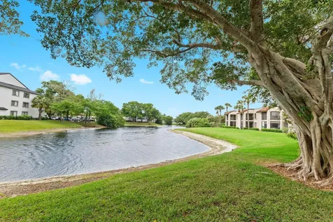 5380 Cedar Lake Drive Boynton Beach FL 33437