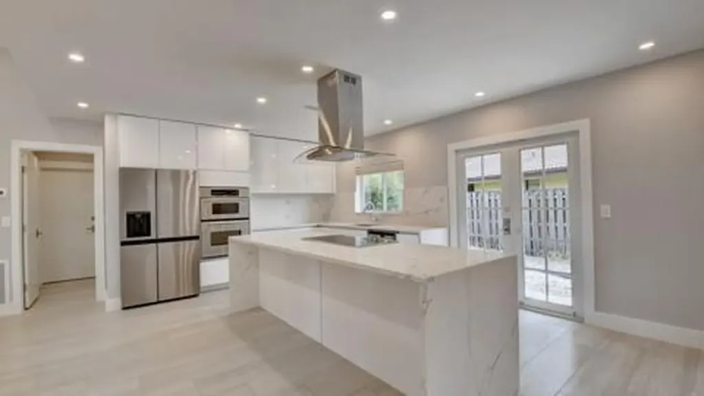 6813 Viento Way Boca Raton FL 33433
