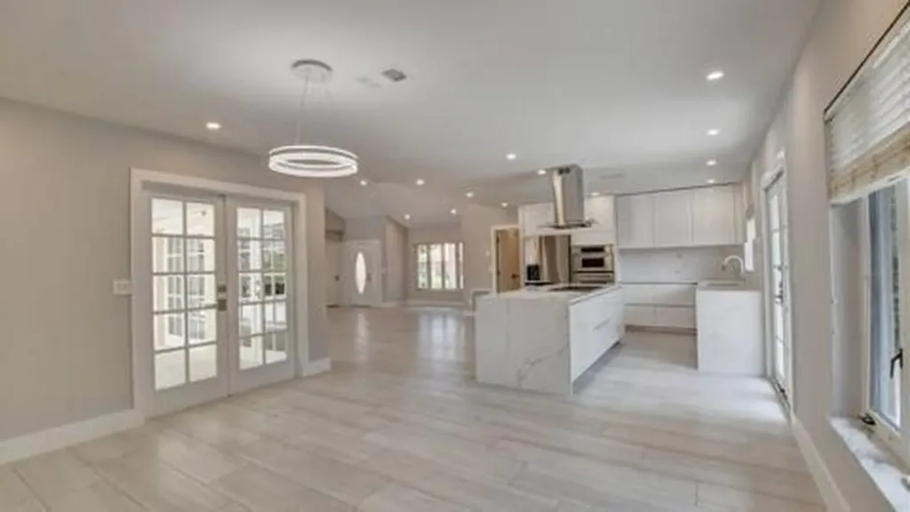 6813 Viento Way Boca Raton FL 33433