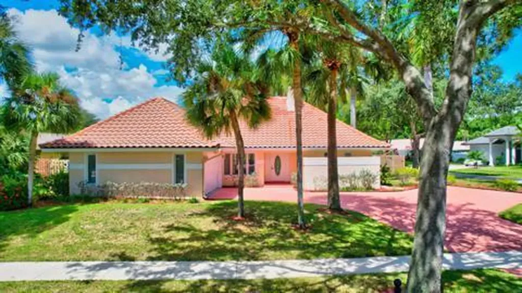 6813 Viento Way Boca Raton FL 33433