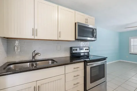 122 Julian Drive Fort Pierce FL 34946