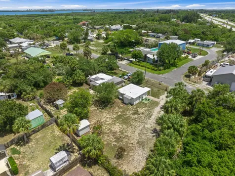 122 Julian Drive Fort Pierce FL 34946