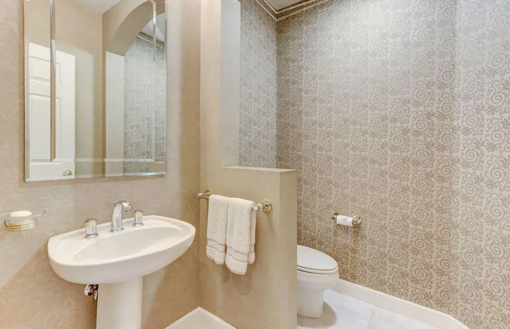 6255 NW 42nd Way Boca Raton FL 33496