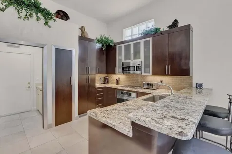 6255 NW 42nd Way Boca Raton FL 33496