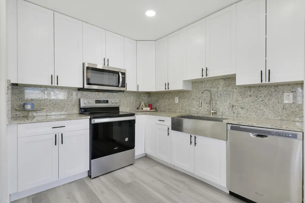 9291 Bloomfield Drive Palm Beach Gardens FL 33410