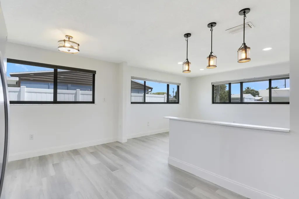 9291 Bloomfield Drive Palm Beach Gardens FL 33410