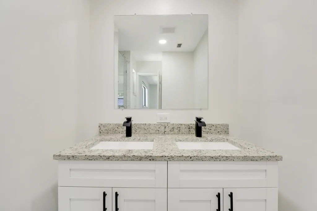 9291 Bloomfield Drive Palm Beach Gardens FL 33410