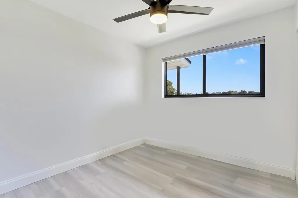 9291 Bloomfield Drive Palm Beach Gardens FL 33410