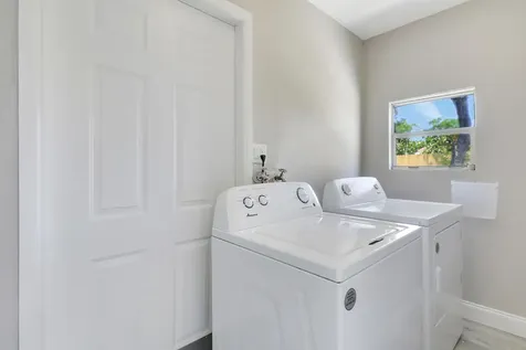 9291 Bloomfield Drive Palm Beach Gardens FL 33410