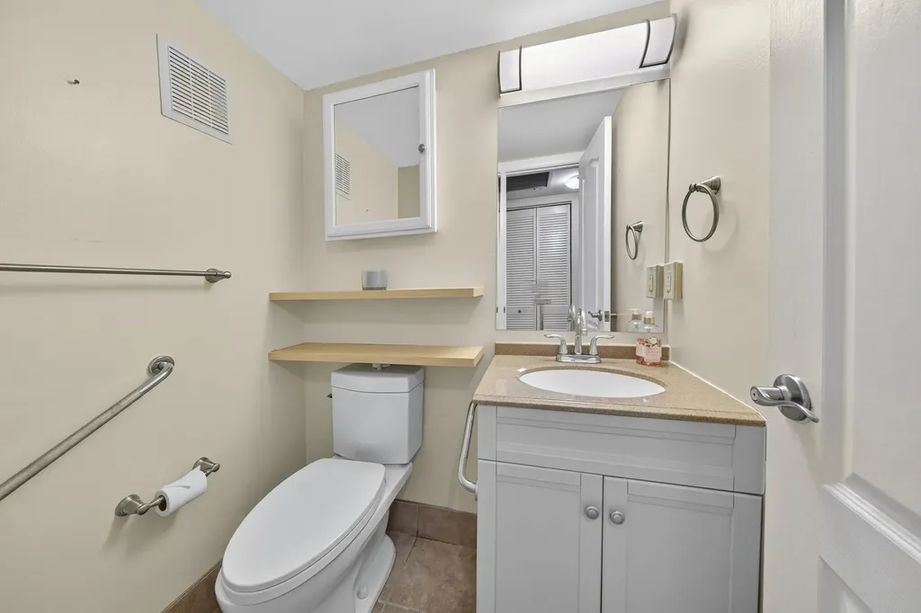125 Newport I Deerfield Beach FL 33442