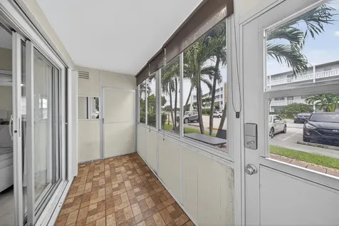 125 Newport I Deerfield Beach FL 33442