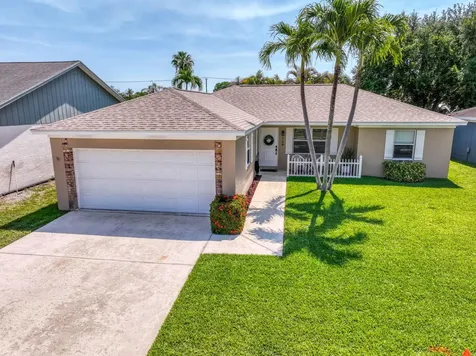 108 Wandering Trail Jupiter FL 33458
