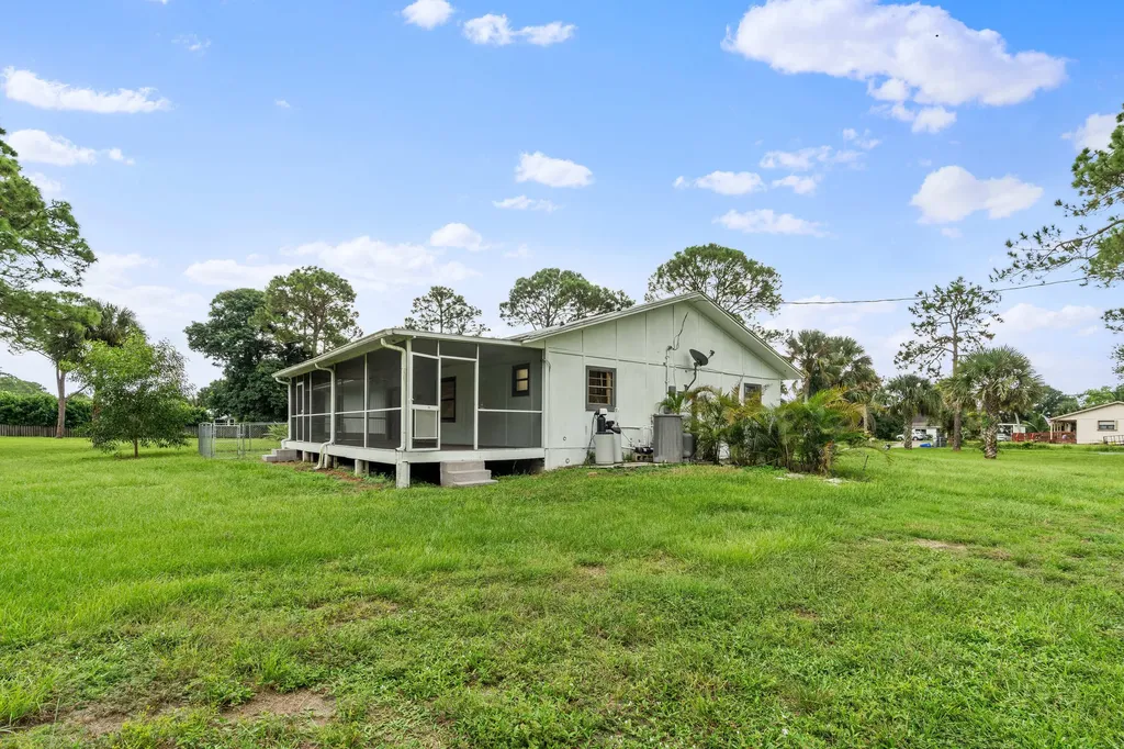 9949 N 154th Road Road N Jupiter FL 33478