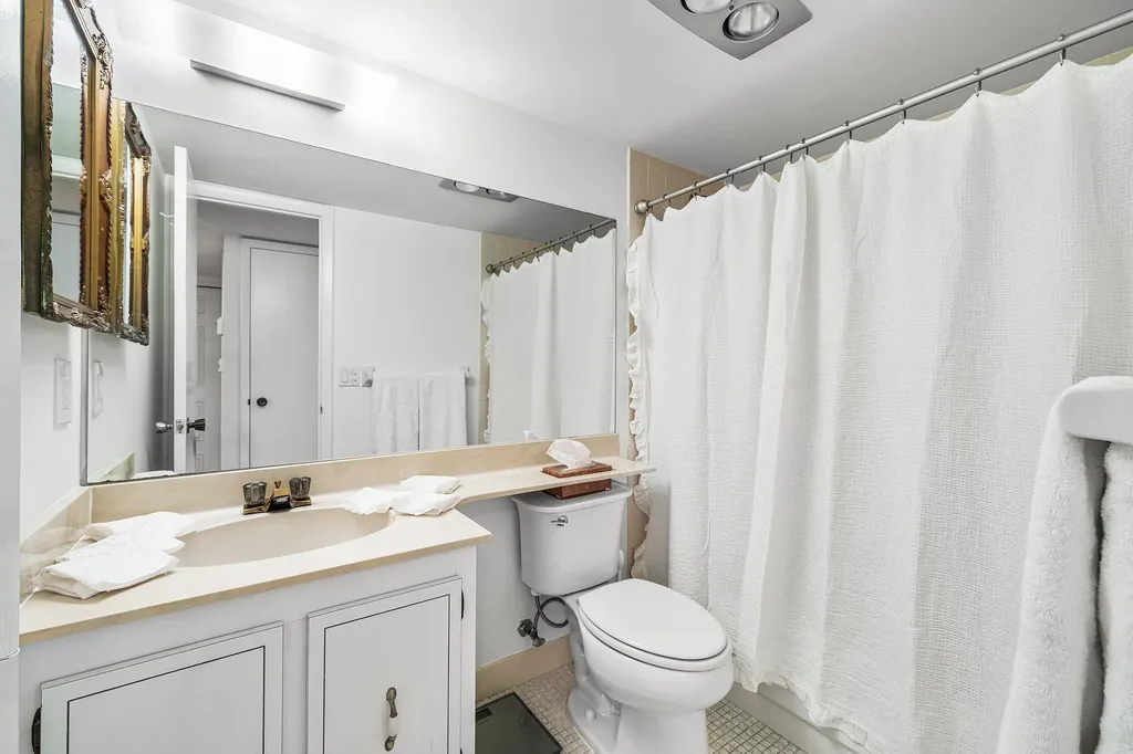 921 Gardenia Drive Delray Beach FL 33483