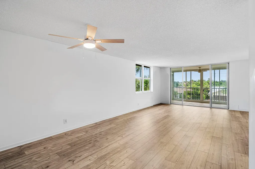 921 Gardenia Drive Delray Beach FL 33483