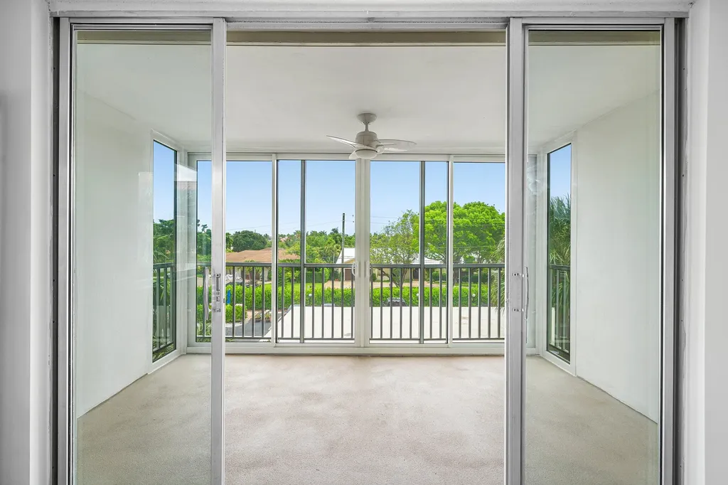 921 Gardenia Drive Delray Beach FL 33483