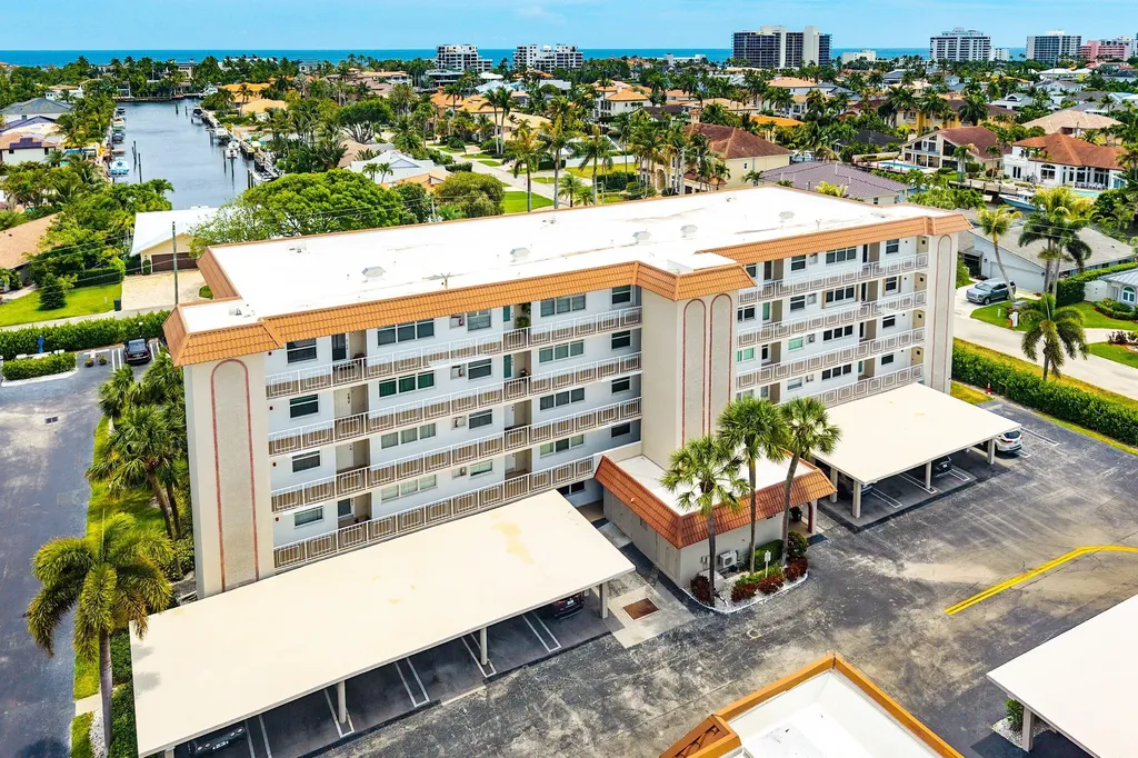 921 Gardenia Drive Delray Beach FL 33483