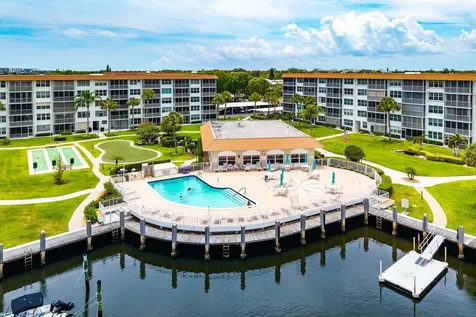 921 Gardenia Drive Delray Beach FL 33483
