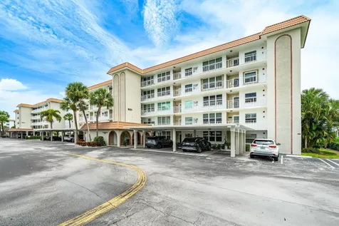 921 Gardenia Drive Delray Beach FL 33483