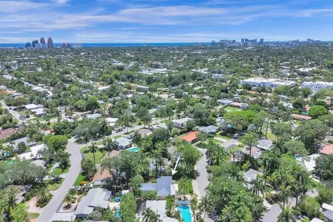2802 NE 15th Avenue Wilton Manors FL 33334