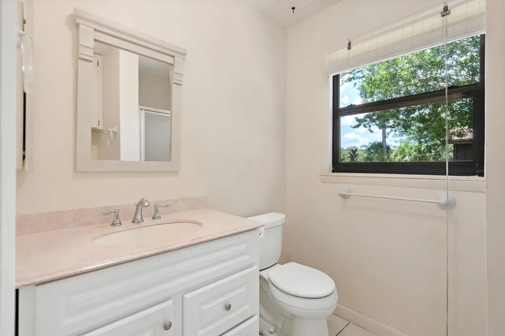6035 N 180th Street Street N Jupiter FL 33458