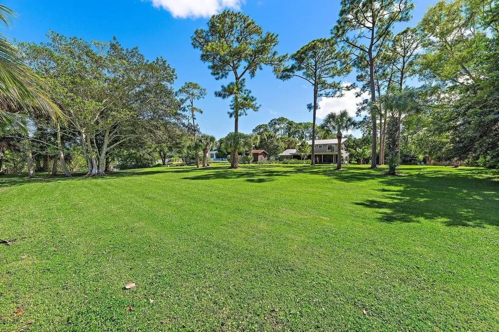 6035 N 180th Street Street N Jupiter FL 33458