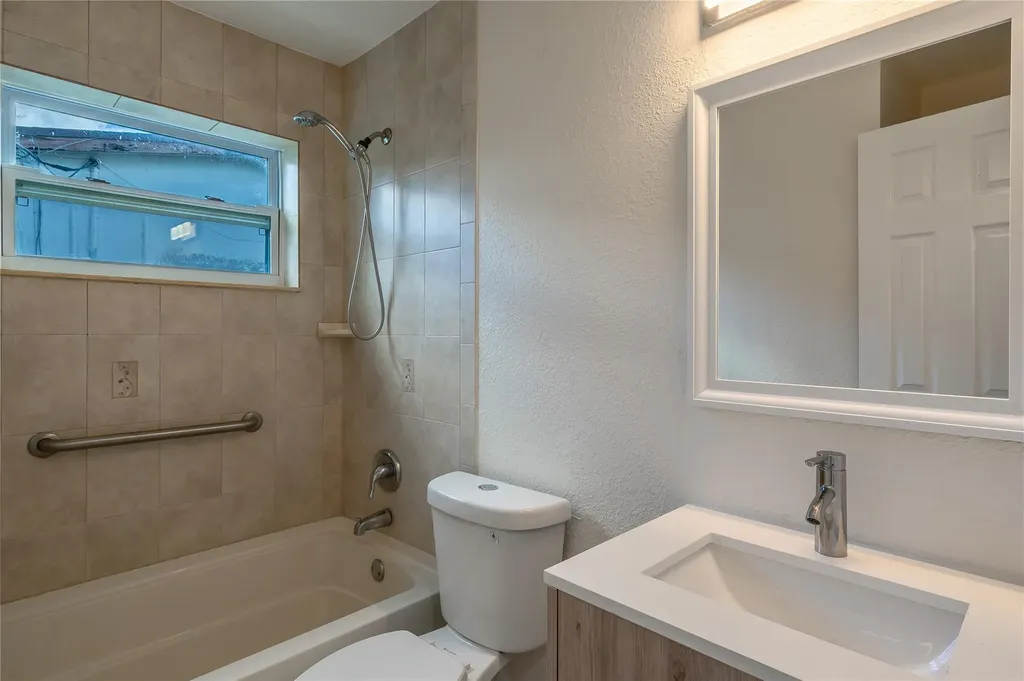 2941 NW 11th Court Fort Lauderdale FL 33311
