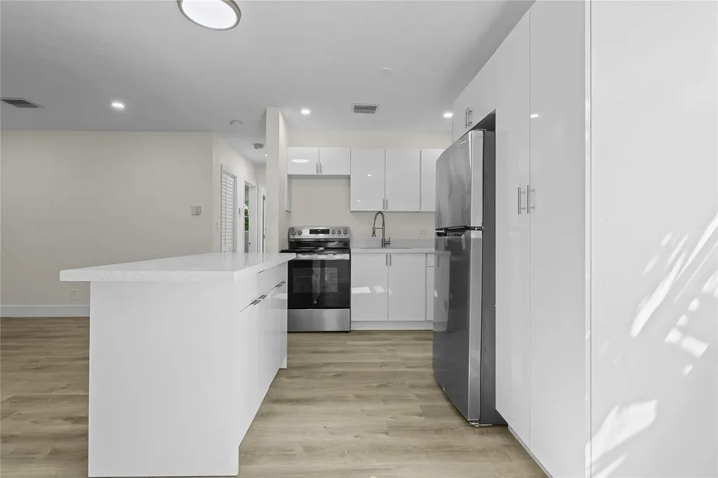 2941 NW 11th Court Fort Lauderdale FL 33311