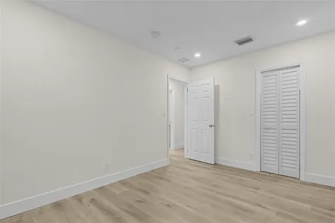 2941 NW 11th Court Fort Lauderdale FL 33311