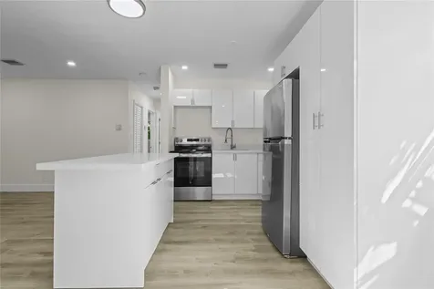 2941 NW 11th Court Fort Lauderdale FL 33311