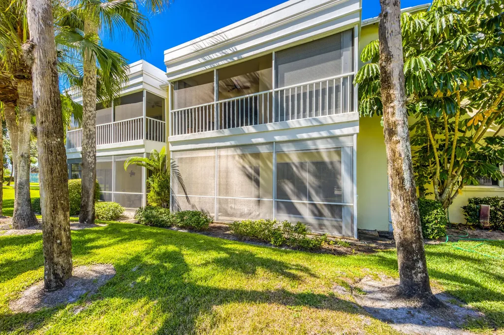1600 SE Saint Lucie Boulevard Stuart FL 34996