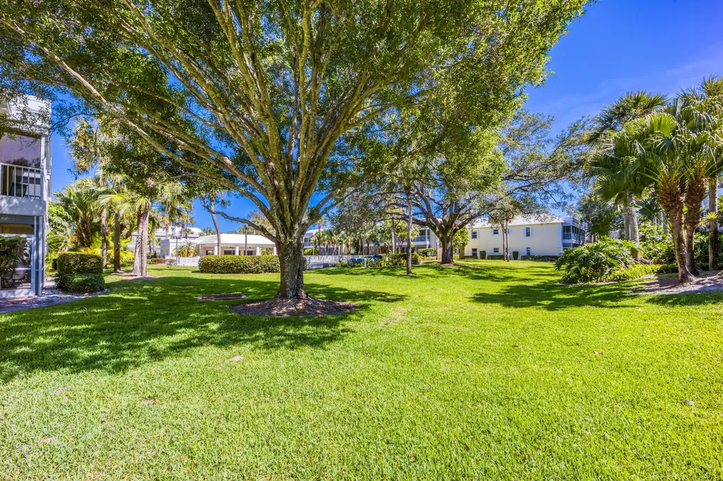 1600 SE Saint Lucie Boulevard Stuart FL 34996