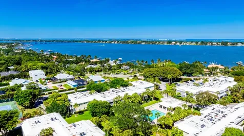 1600 SE Saint Lucie Boulevard Stuart FL 34996