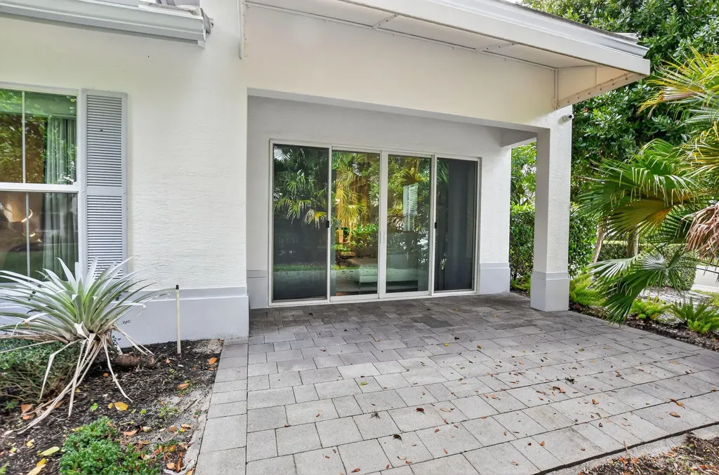 6675 Quiet Wave Trail Boca Raton FL 33433