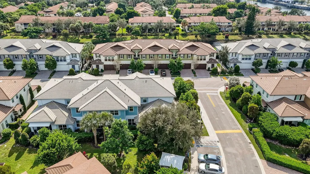 6675 Quiet Wave Trail Boca Raton FL 33433