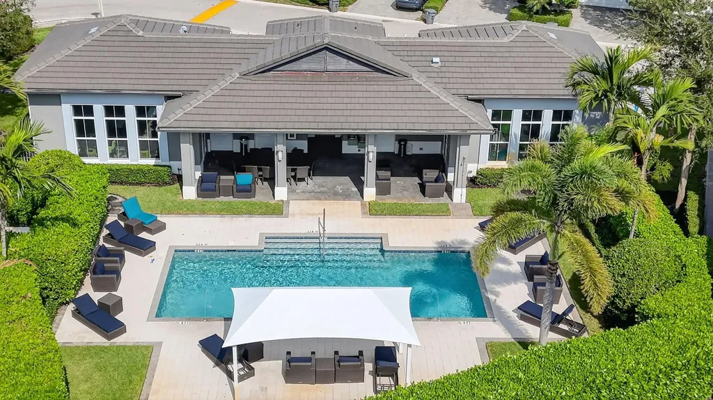 6675 Quiet Wave Trail Boca Raton FL 33433