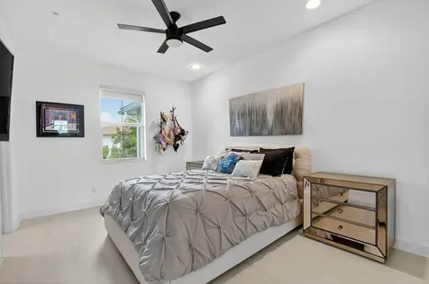 6675 Quiet Wave Trail Boca Raton FL 33433
