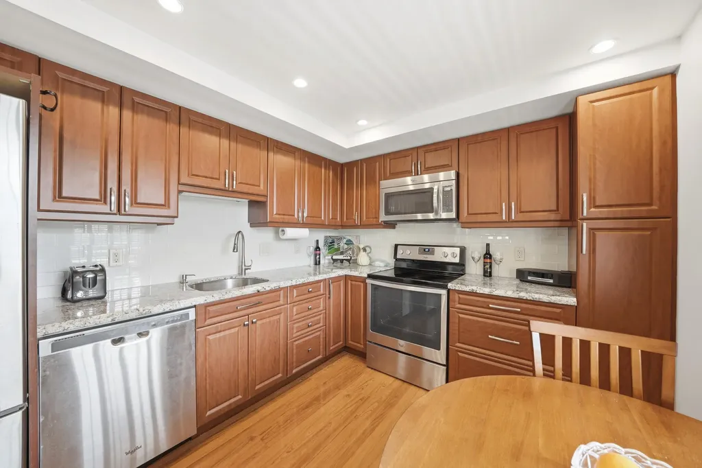 3800 Oaks Clubhouse Drive Pompano Beach FL 33069