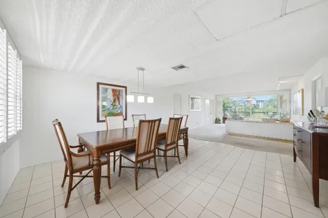3800 Oaks Clubhouse Drive Pompano Beach FL 33069