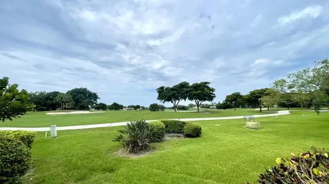 5662 Ainsley Court Boynton Beach FL 33437