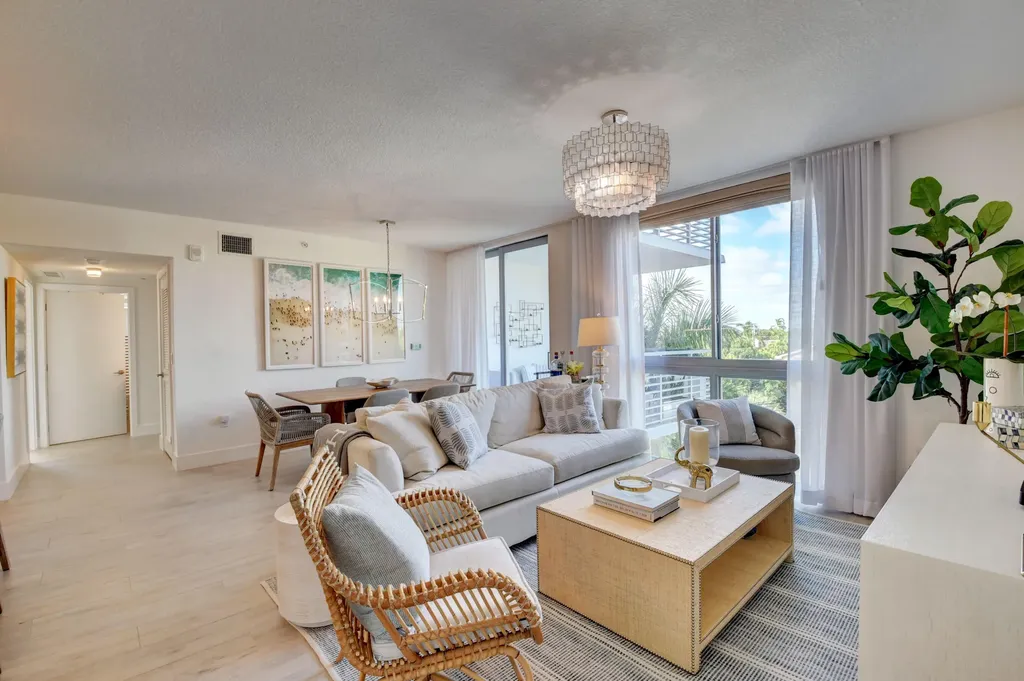 111 SE 1st Avenue Delray Beach FL 33444