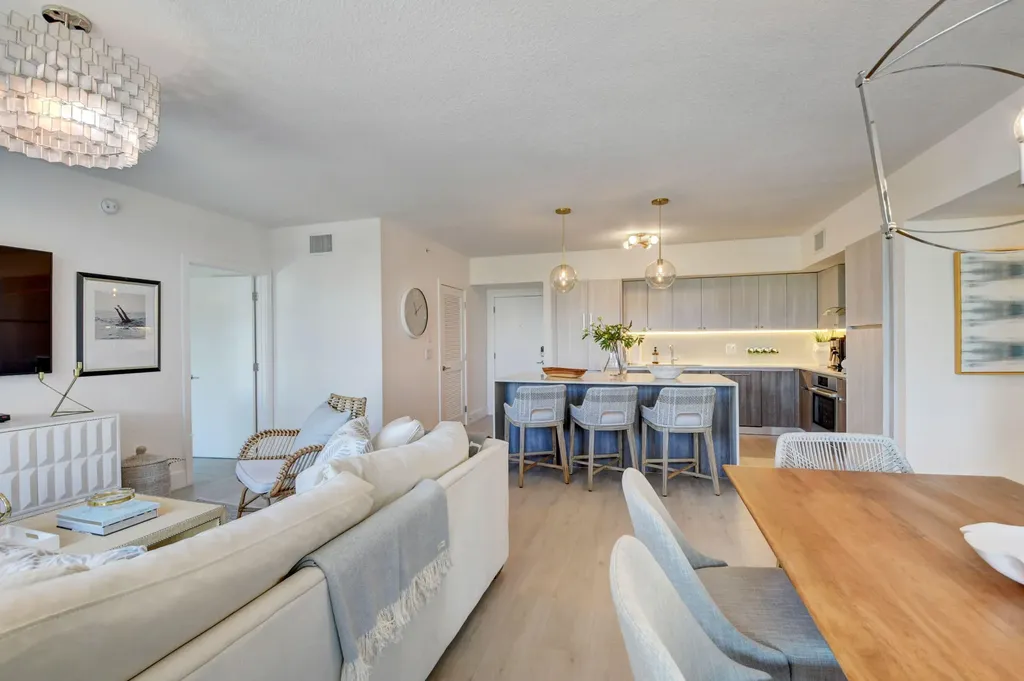 111 SE 1st Avenue Delray Beach FL 33444