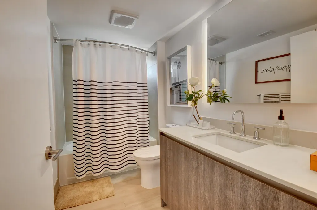 111 SE 1st Avenue Delray Beach FL 33444
