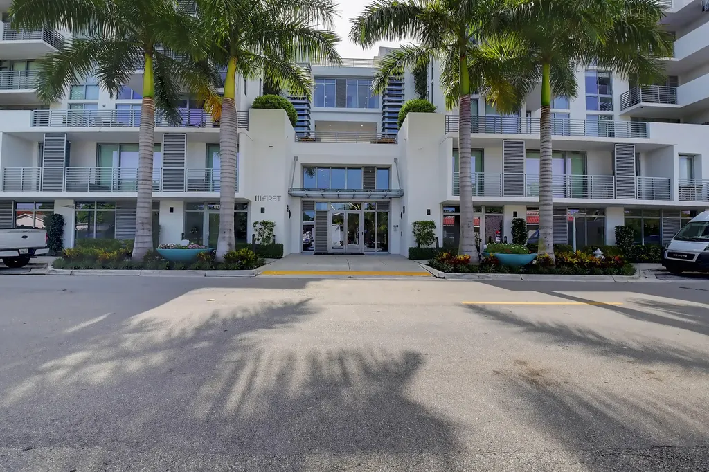 111 SE 1st Avenue Delray Beach FL 33444