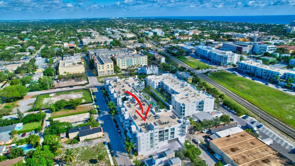 111 SE 1st Avenue Delray Beach FL 33444