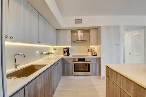 111 SE 1st Avenue Delray Beach FL 33444